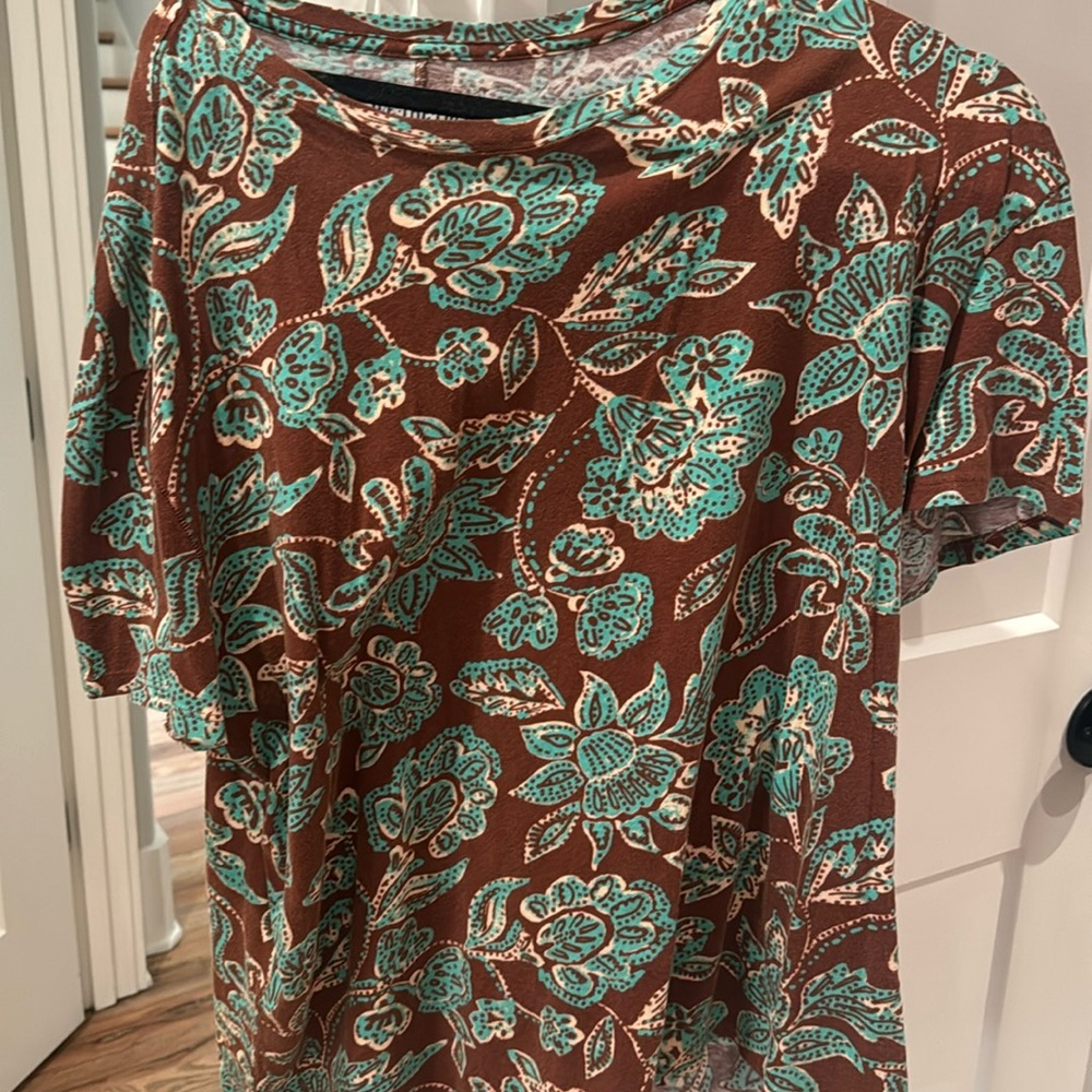 Free People cute pattern tee